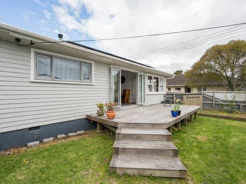 1/14 Polstead Road, Stoke