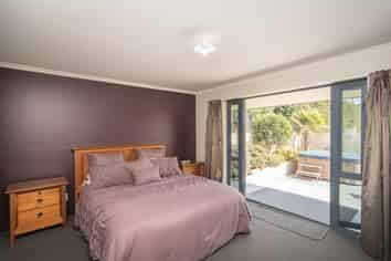 614 Seadown Road, Seadown