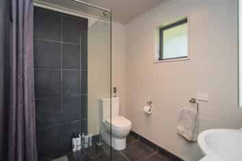 614 Seadown Road, Seadown