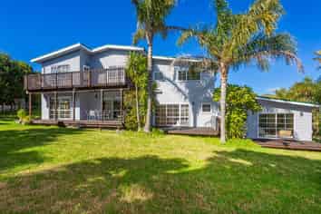 LIVE THE CITY LIFE ON YOUR OWN - 2.5 ACRES
