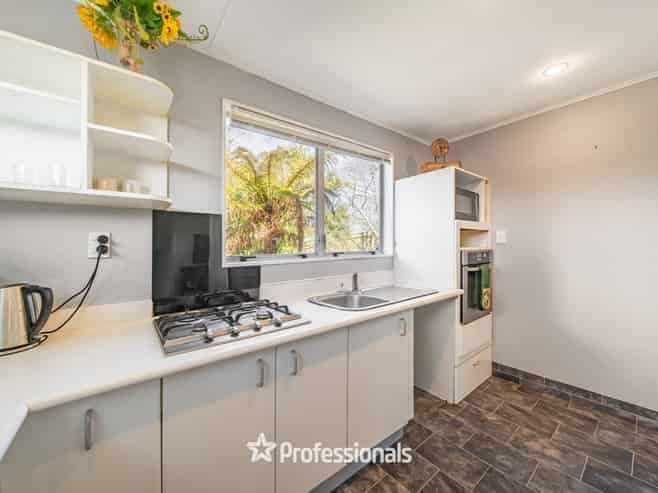 118 Holborn Drive, Stokes Valley