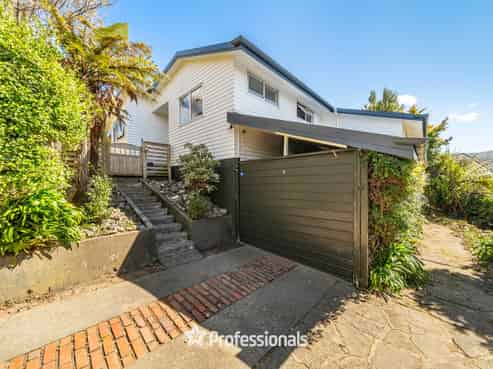 118 Holborn Drive, Stokes Valley