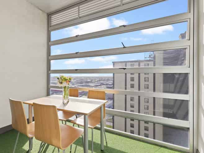 1102/17 Amersham Way, Manukau