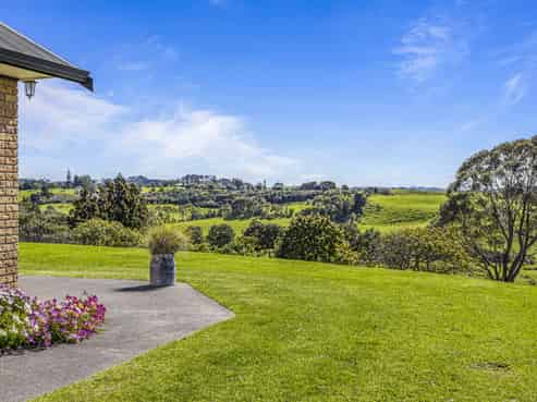 105 Mairetahi Road, South Head