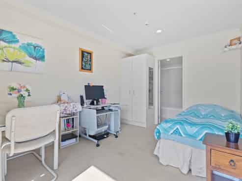 8A/18 Ronwood Avenue, Manukau