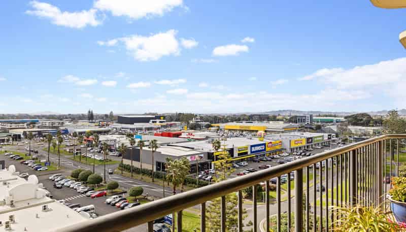 8A/18 Ronwood Avenue, Manukau