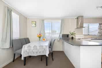 19B Martin Road, Manurewa