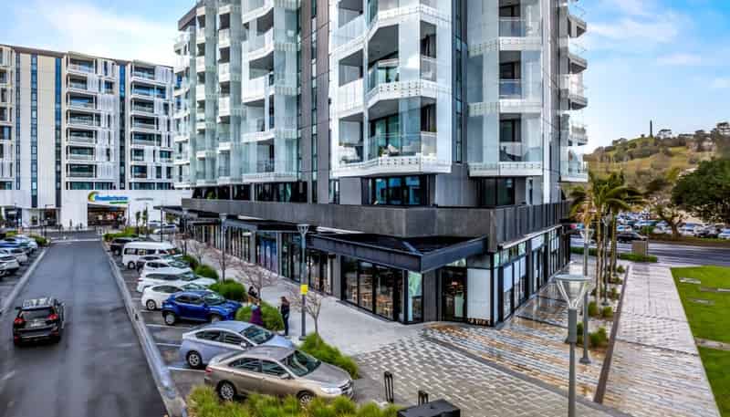 223 Greenlane West, Epsom