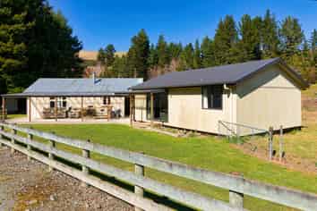 2000 Inland Road, Lyford