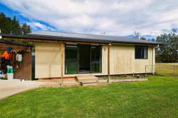 2000 Inland Road, Lyford
