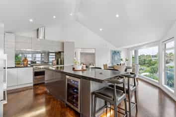 39 Argo Drive, Half Moon Bay