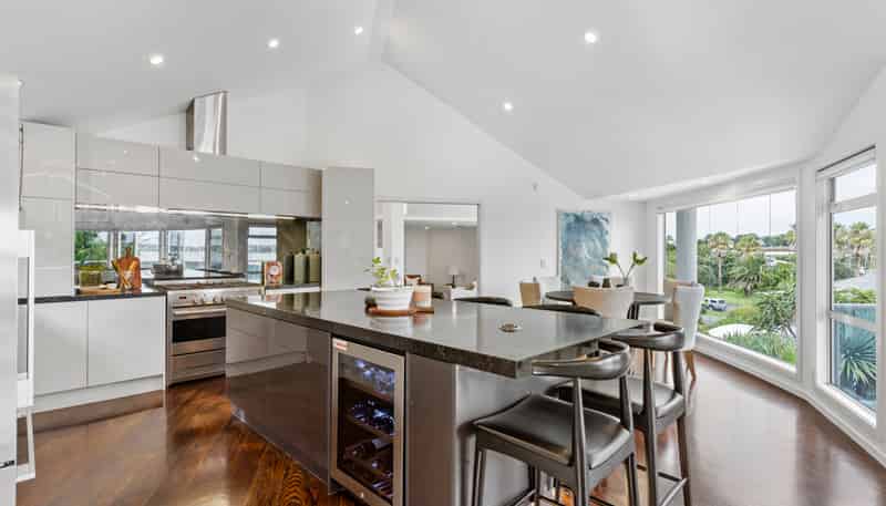 39 Argo Drive, Half Moon Bay