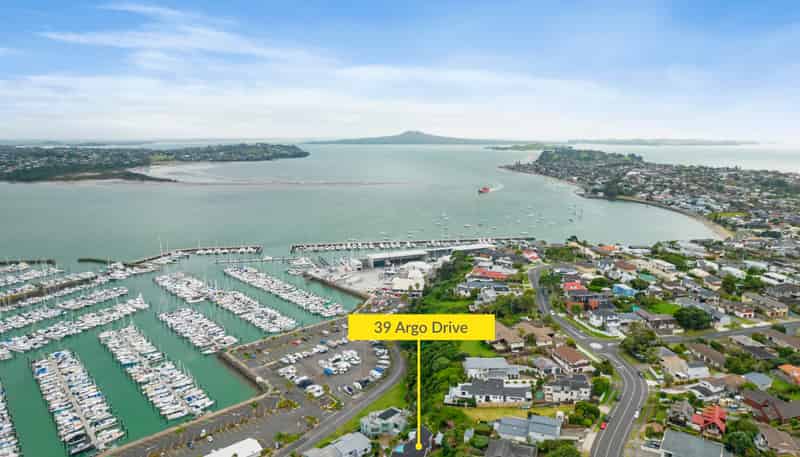 39 Argo Drive, Half Moon Bay