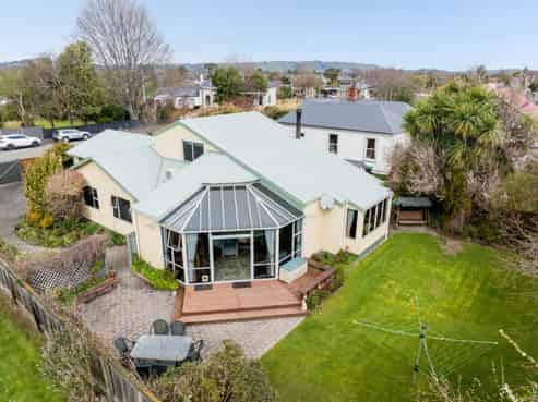 10 Mountfort Street, Outram