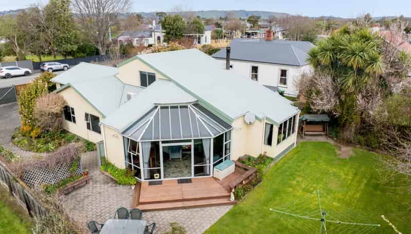 10 Mountfort Street, Outram