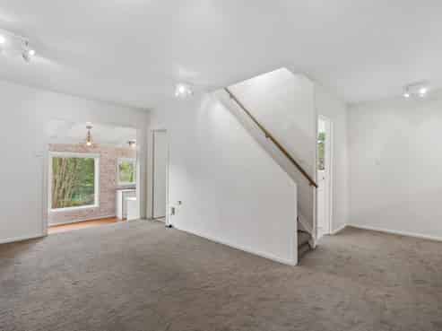 37 Makiri Street, Helensville