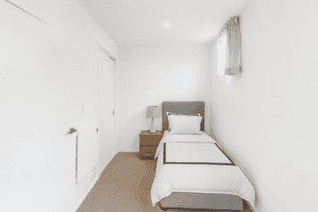 Auckland - Address withheld