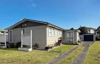 49 Thomas Place, Foxton Beach