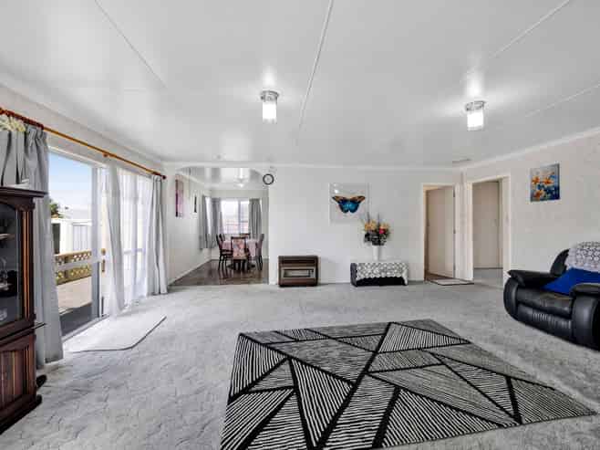 2 Campbell Street, Hawera