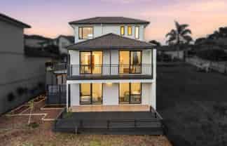 24 Keepers Drive, Gulf Harbour