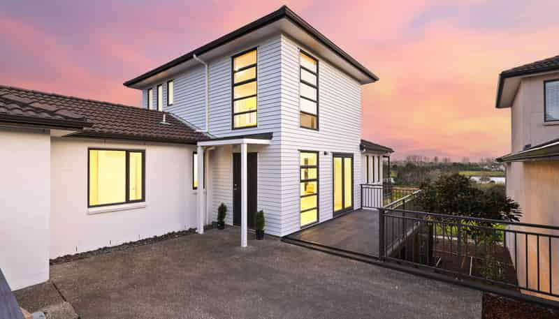 24 Keepers Drive, Gulf Harbour