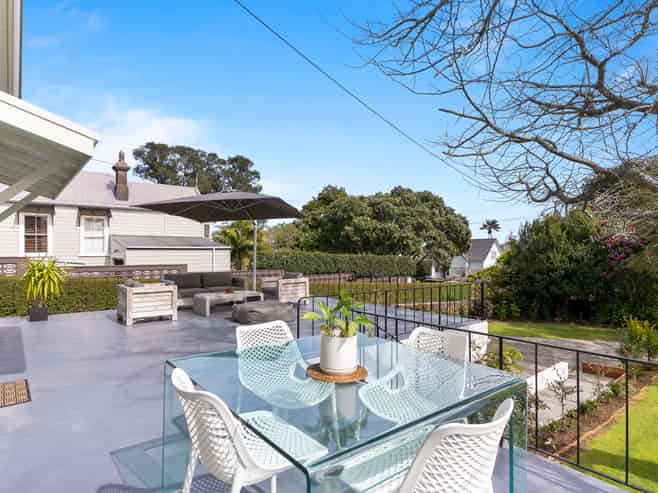 20 Allendale Road, Mount Albert