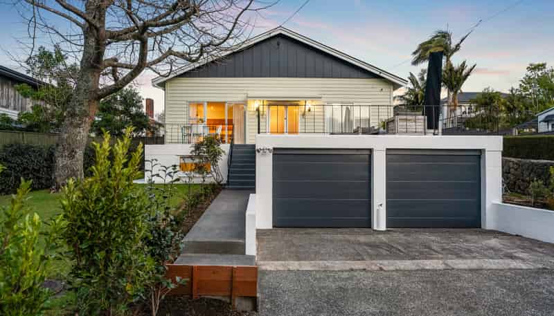 20 Allendale Road, Mount Albert