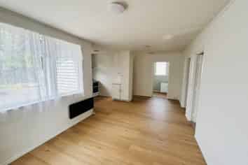 8 Hingaia Street, TURANGI