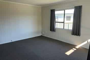 12 Redwood Drive, Waipukurau and Surrounds