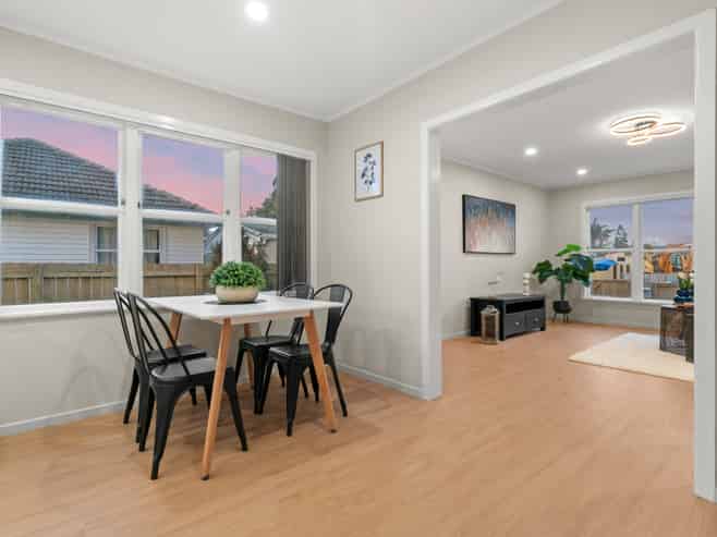 182 Old Wairoa Road, Papakura