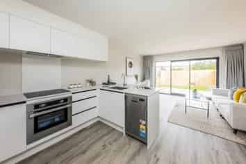 18/137 Hall Avenue, Mangere