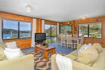 12 Panorama Avenue, Ferry Landing