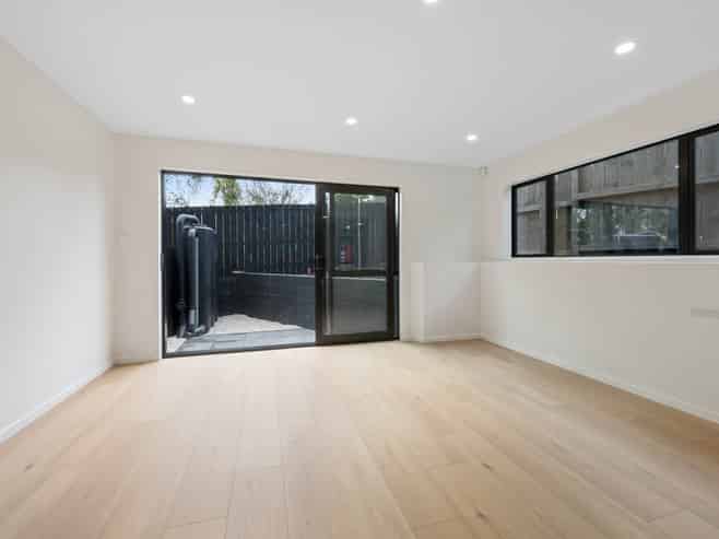 5-6, 1664 Great North Road, Avondale