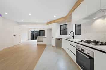 5-6, 1664 Great North Road, Avondale