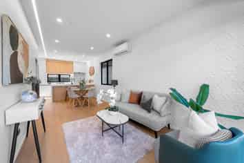 32 Bradbury Road, Botany Downs