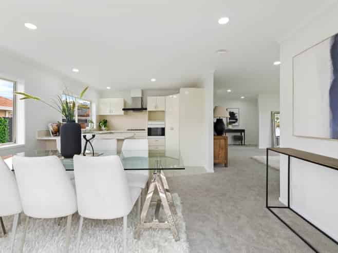 8  Willowbank Close, East Tamaki Heights