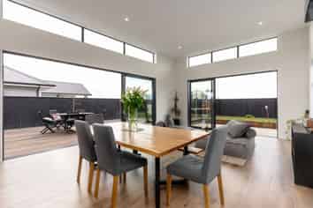 71 Halpin Drive, Lincoln