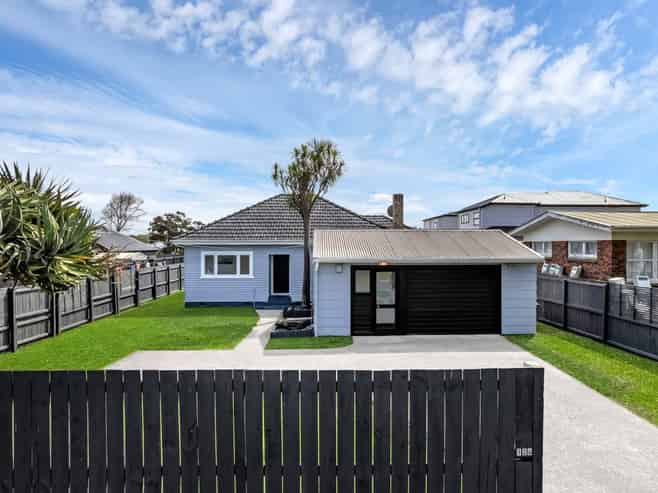 124 Old Wairoa Road, Papakura