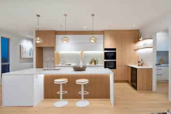 18 Pakirikiri Street, Long Bay