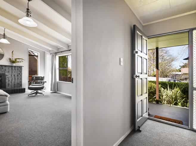 8 Palmer Place, Parkvale