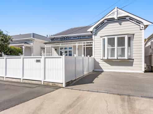 16 Buick Street, Petone