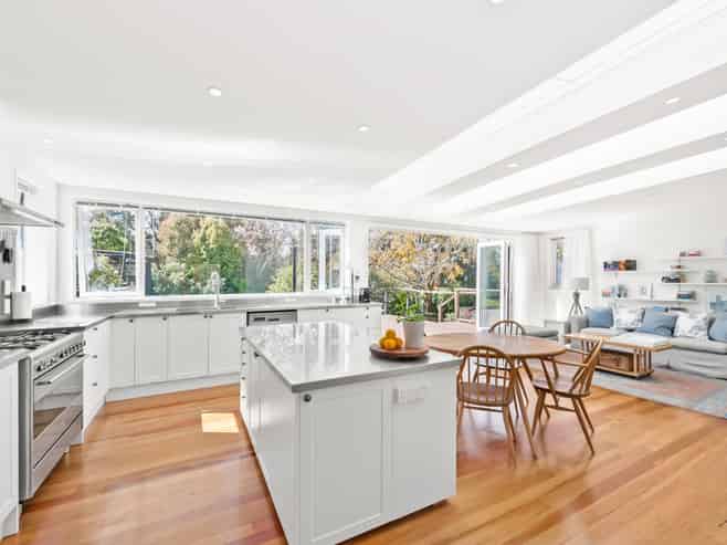 48 Gurney Road, Kelson