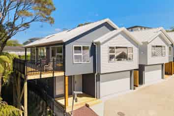 45 Chamberlain Road, Massey