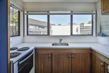 1/1202 Heretaunga Street East, Parkvale