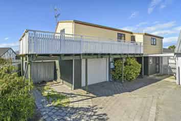 1/1202 Heretaunga Street East, Parkvale