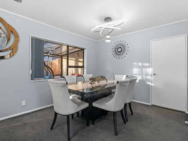 2/109 Great South Road, Manurewa