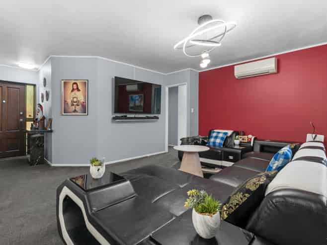 2/109 Great South Road, Manurewa