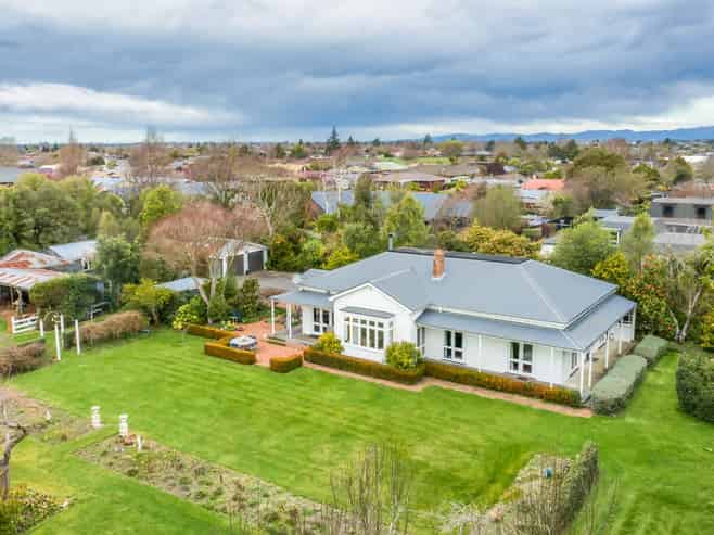 258 and 26 West Belt, Rangiora