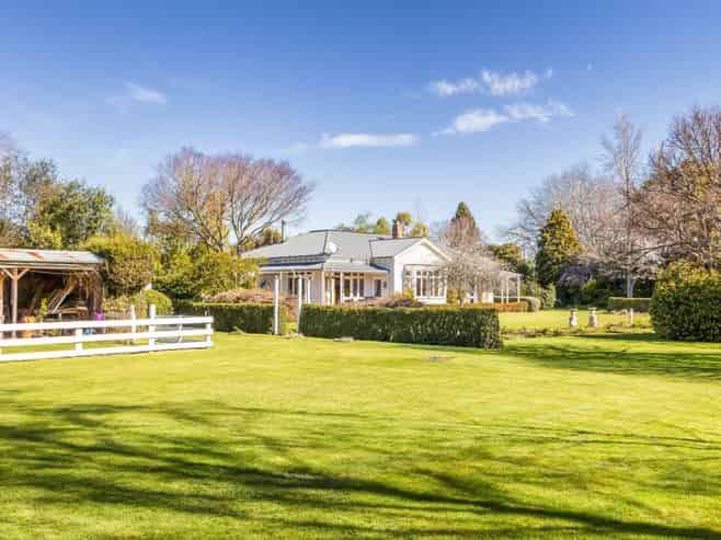 258 and 26 West Belt, Rangiora