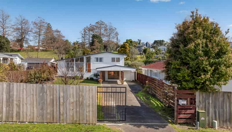 71 Beechdale Crescent, Pakuranga Heights